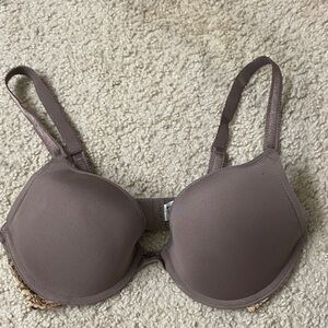 Wacoal Molded T-Shirt Bra in Taupe